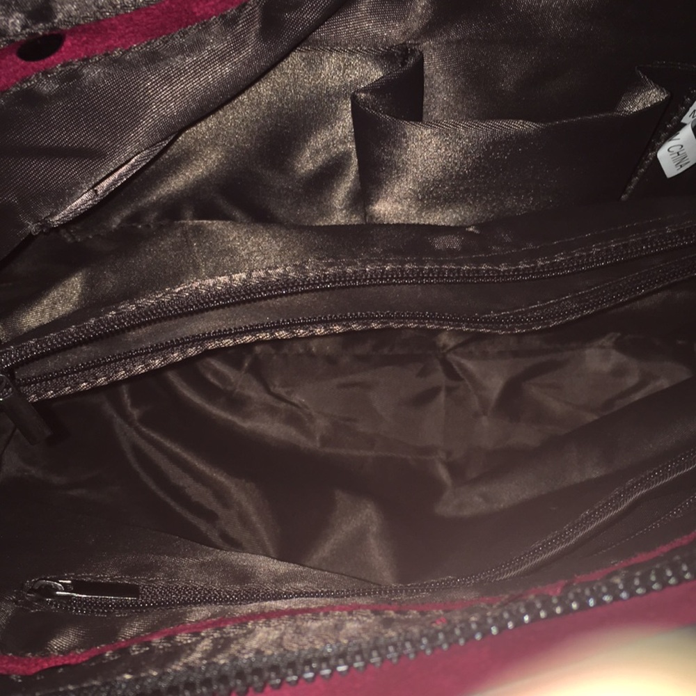 Purse - Picture 4 of 12